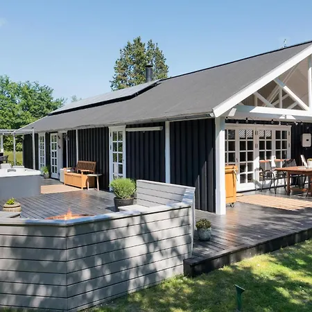 Awesome In With Sauna